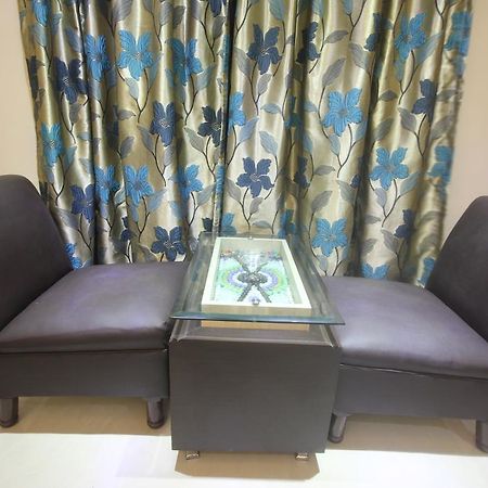 Urmee Hotel Bhubaneswar Buitenkant foto