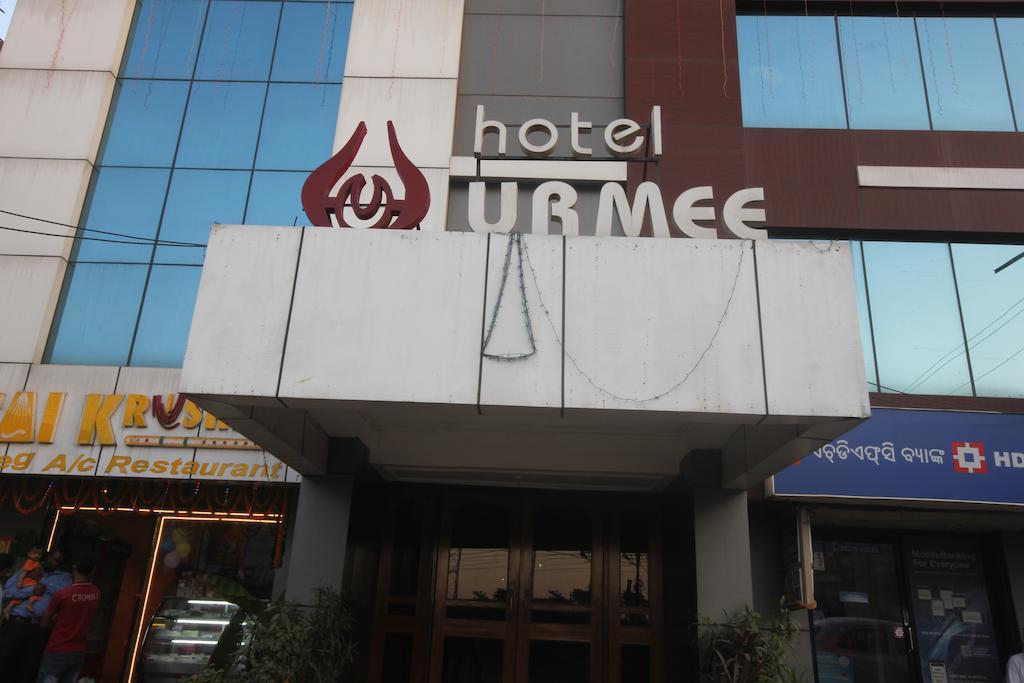 Urmee Hotel Bhubaneswar Buitenkant foto